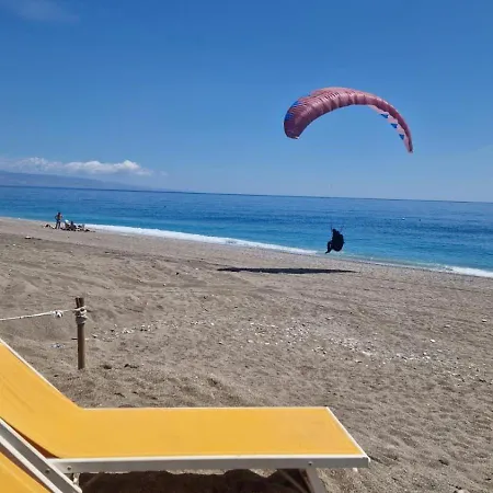 Terrazza Enjoy Διαμέρισμα Letojanni