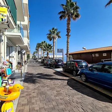 Terrazza Enjoy * Letojanni