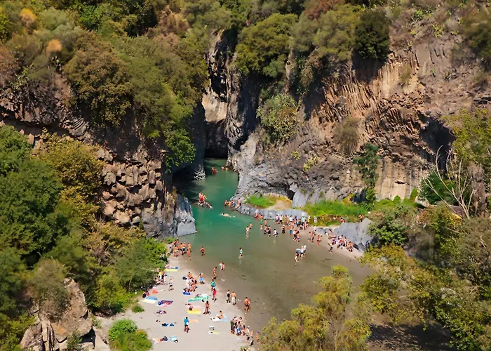 Terrazza Enjoy * 勒托阳尼